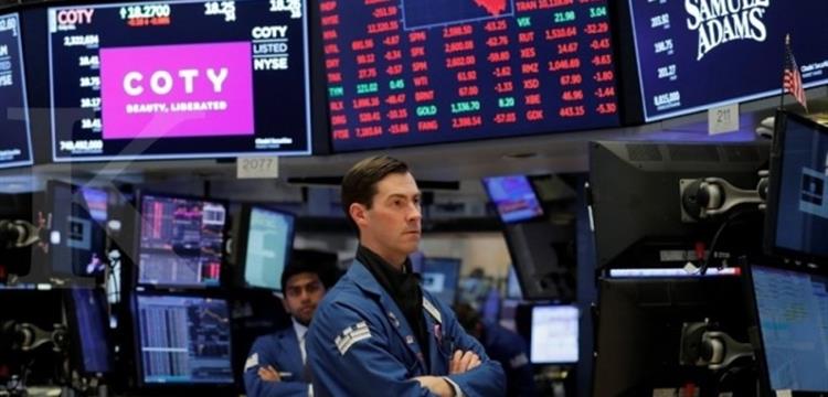 S&P dan Dow Jones naik tipis ditopang saham kesehatan perdagangan akhir pekan